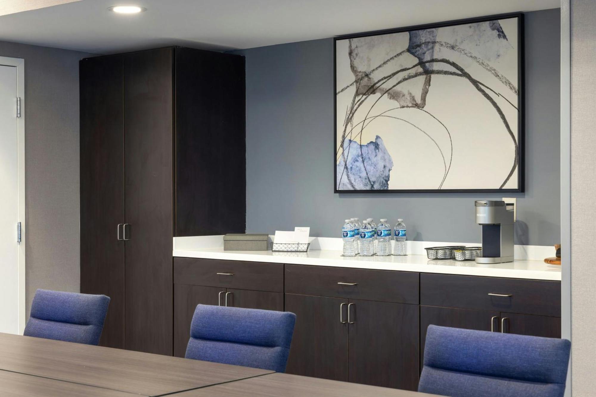 Courtyard Burlington Williston Ξενοδοχείο Εξωτερικό φωτογραφία