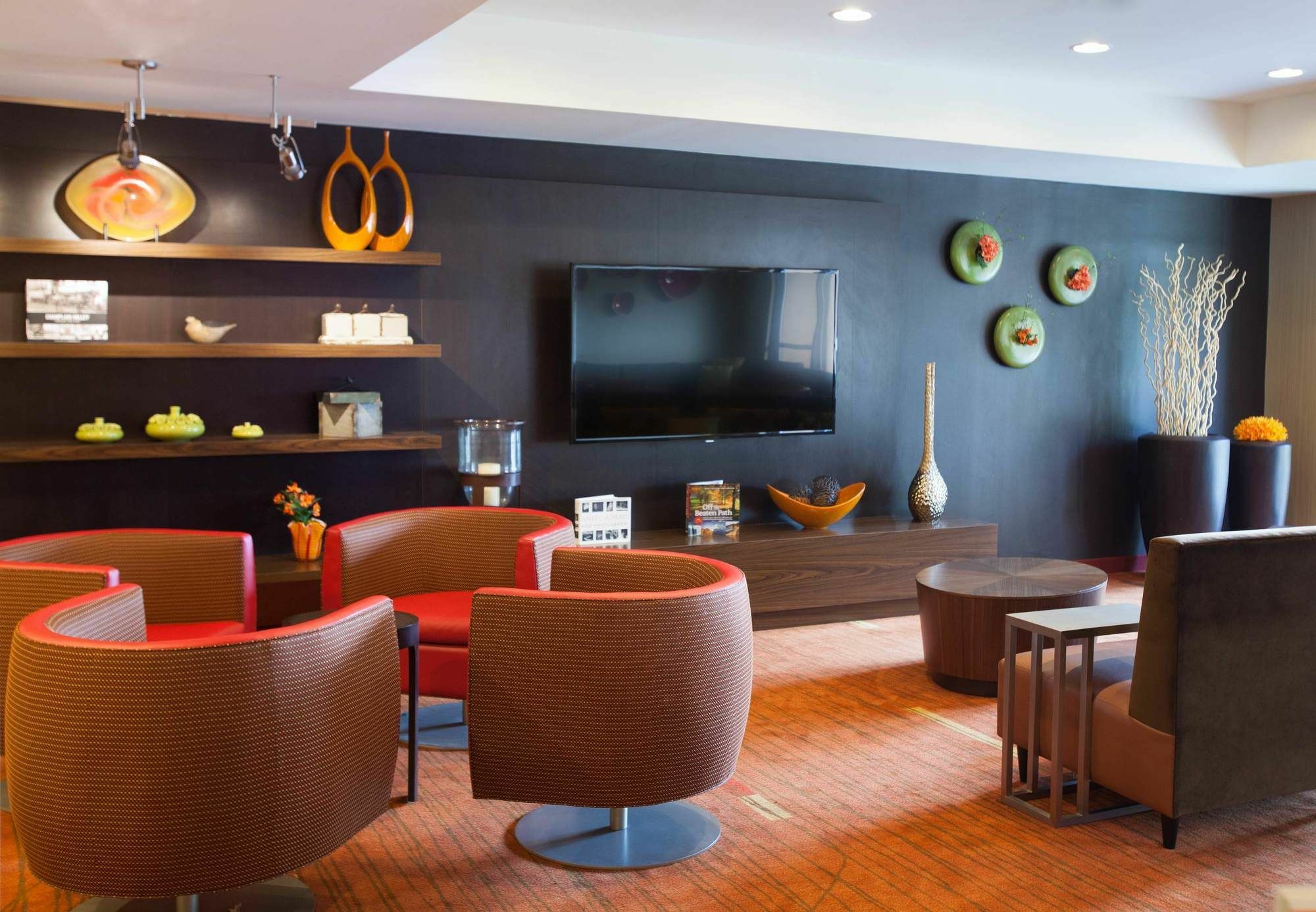 Courtyard Burlington Williston Ξενοδοχείο Εξωτερικό φωτογραφία
